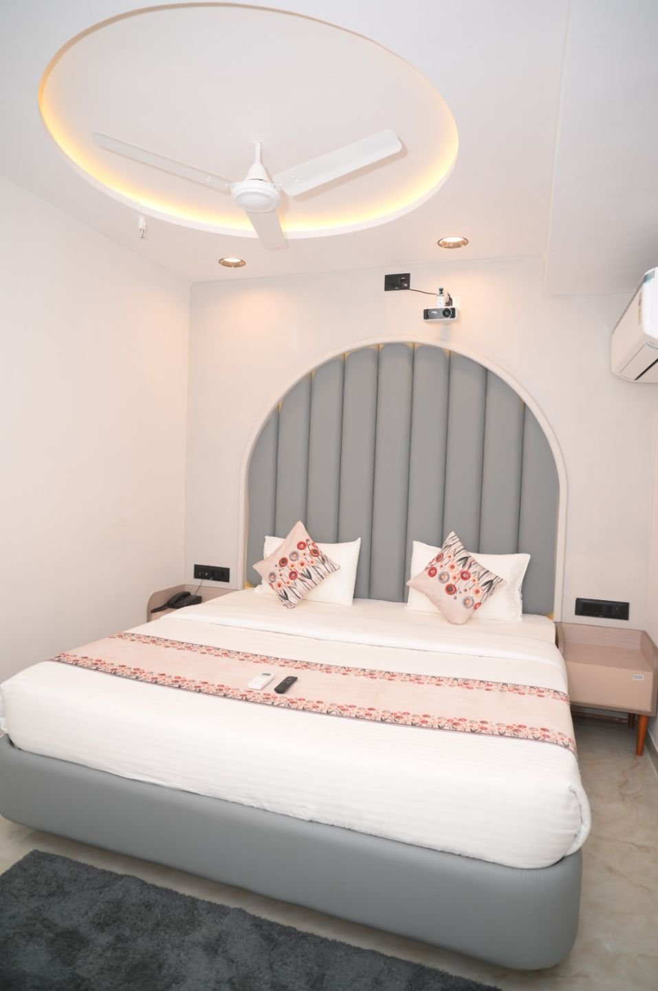Deluxe with Jacuzzi